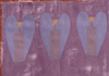 <strong>Kaksitoista enkeliä</strong>, 1999<br />
<em>Koko:</em>  70 x 130 cm<br />
<em>Tekniikka:</em>  käsinkirjonta, värjäys<br />	
<em>Materiaali:</em>  silkkiviskoosisametti, silkki, metalli